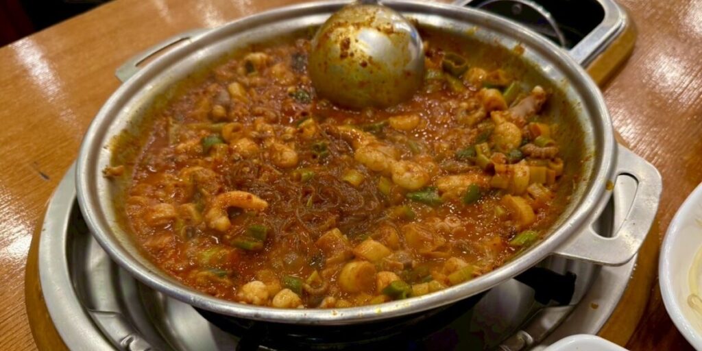 釜山ケミチプナッコプセ